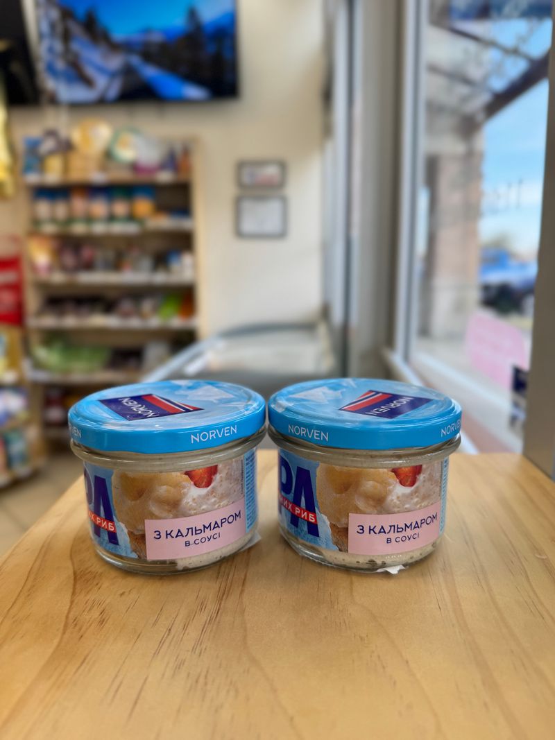 Atlantic fish caviar with squid in sauce "Norven"