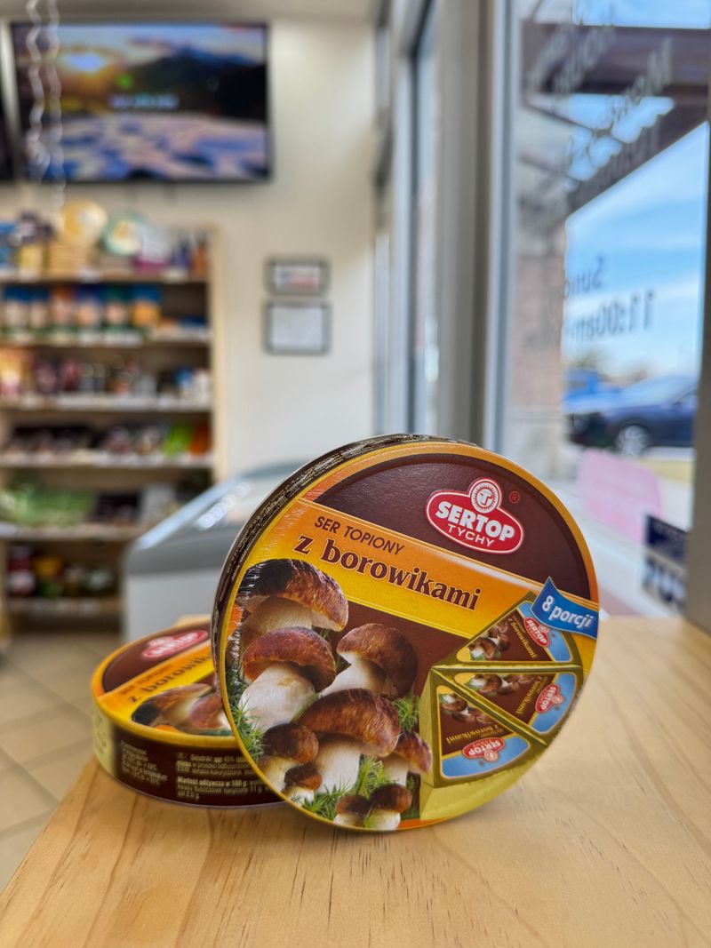 Processed cheese with boletus