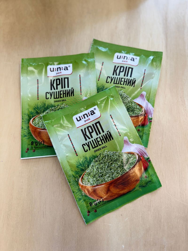 Dried dill