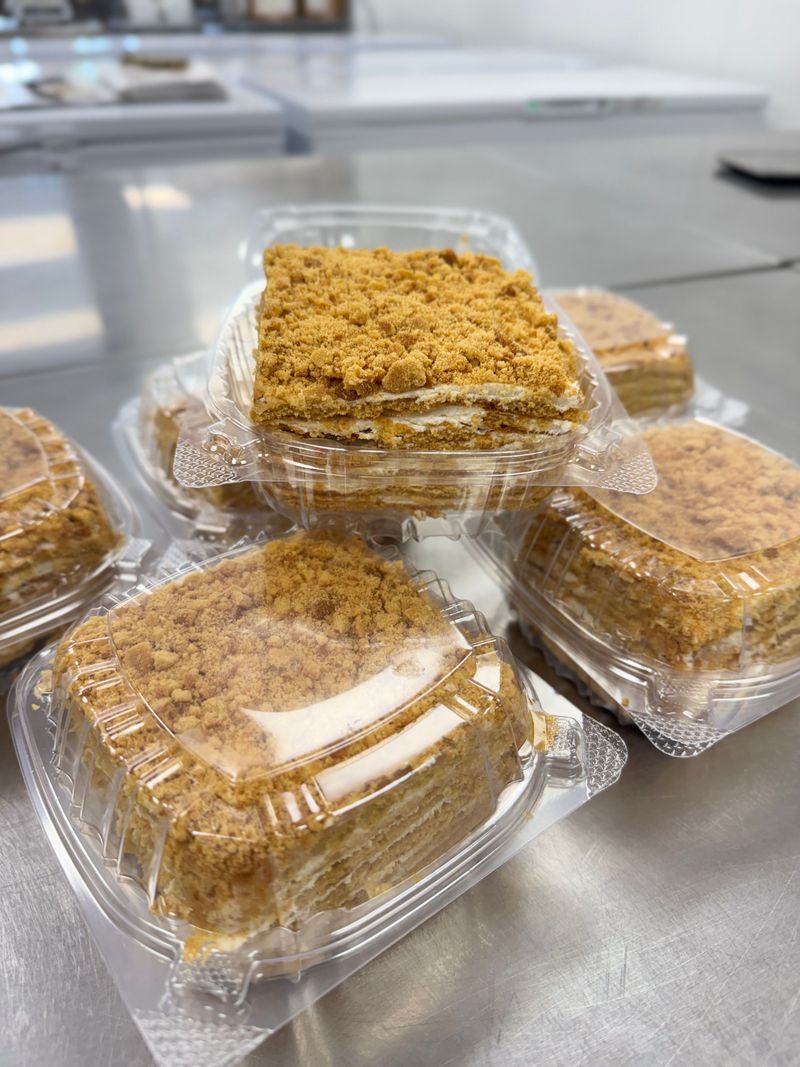 Honey Cake "Medovik"