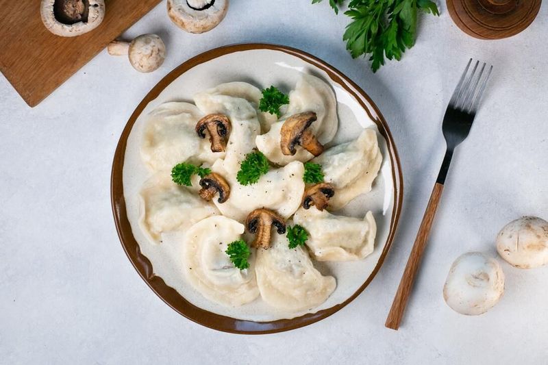 Pierogis with mushrooms & cheese
